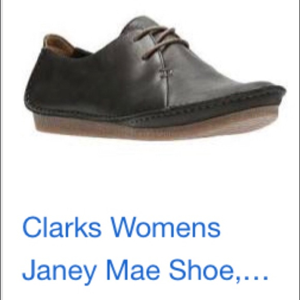 9 1/2 Brown Janey Mae Clark shoe